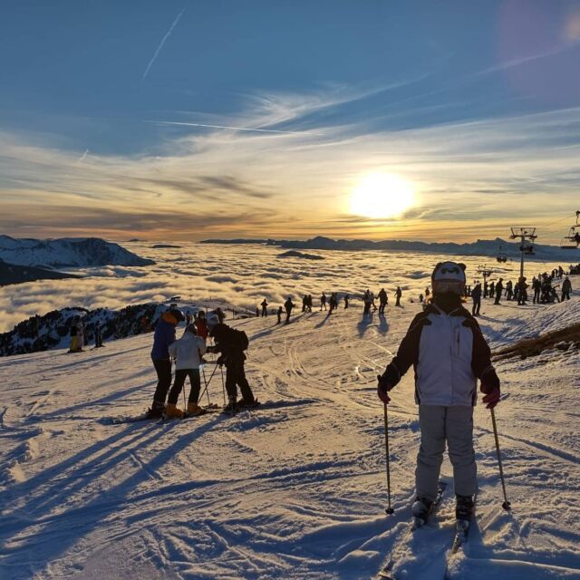 #chamrousse2250
.
.
@chamroussedomaineskiable@chamroussemountainpark#chamrousse#grenoblealpesmetropole#mygrenoble#grenobletourism#grenobletourisme#grenoble#alpesishere#isere#alpes#alps#alpsmountains#frenchalps#igersgrenoble#monisere#lesalpesfr#belledonne#frenchmontagnes#lesalpes#rhonealpes#isereledepartement#auvergnerhonealpes